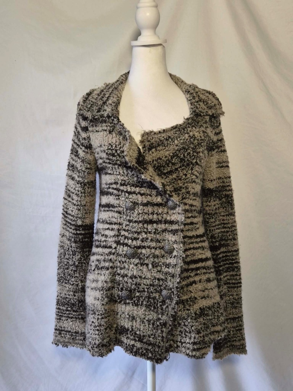 Free People Chic Cozy New England Posh Wool Blend Chunky Frilly Wench Sweater XS - Picture 3 of 10